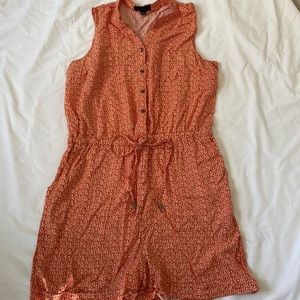 Kelly Renee sleeveless romper orange print pockets Large